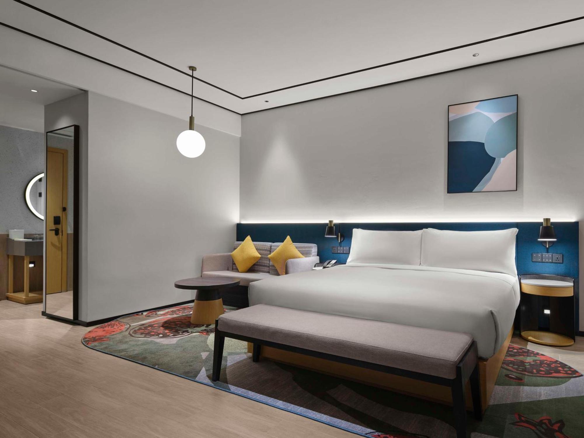 Hilton Garden Inn Tianjin Huayuan Exteriör bild