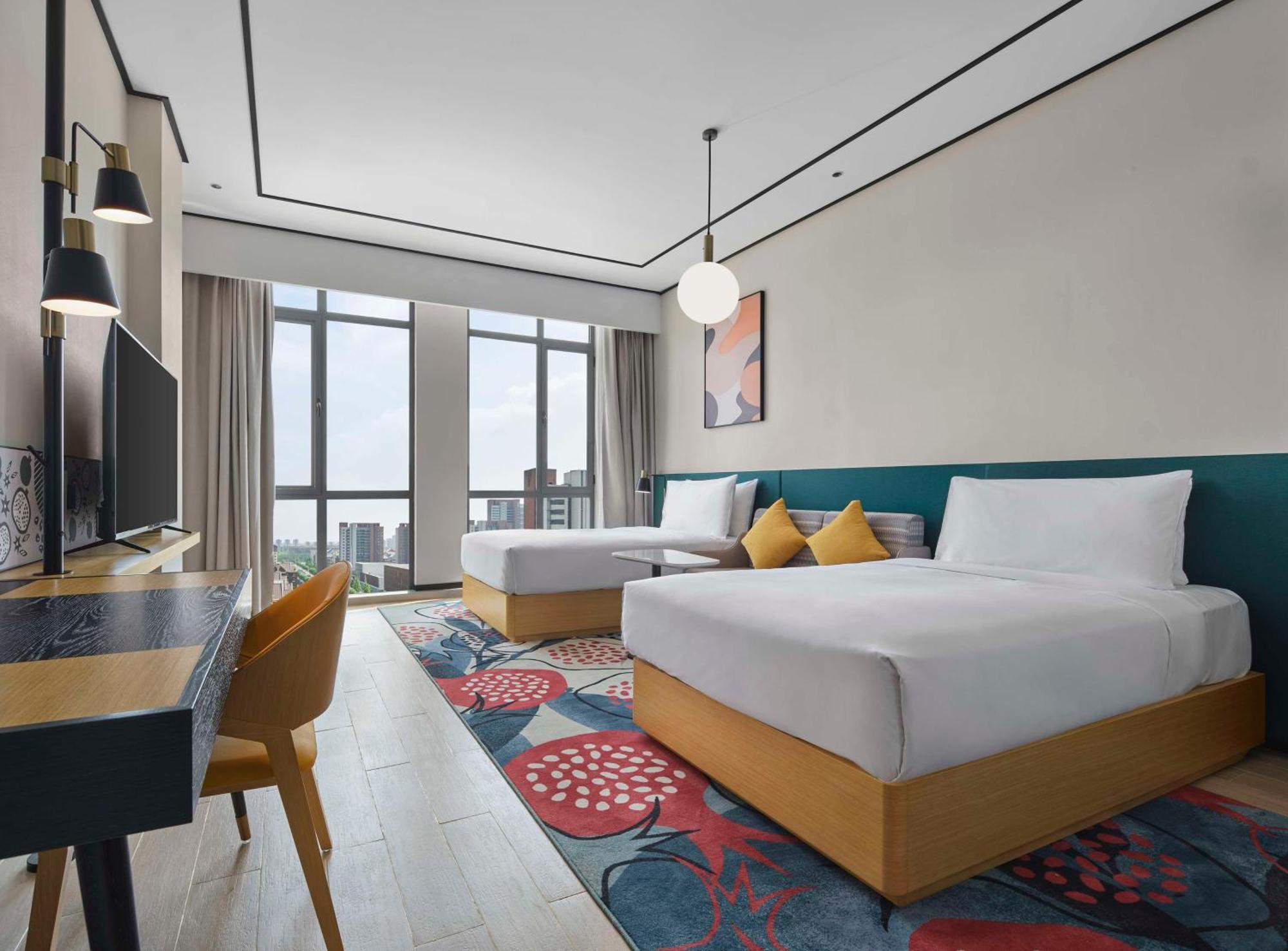 Hilton Garden Inn Tianjin Huayuan Exteriör bild